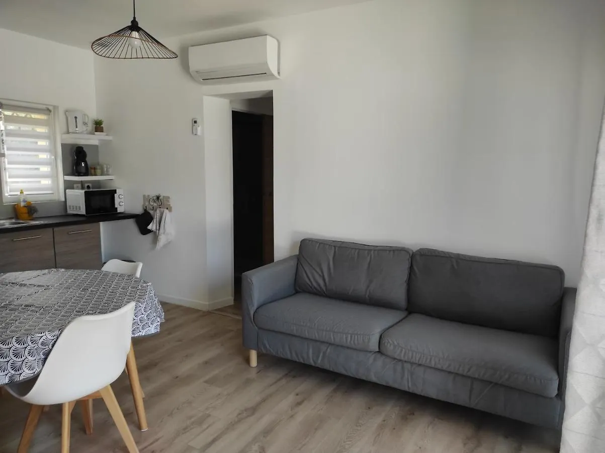 Le Temps D Une Escale Lambesc Holiday home